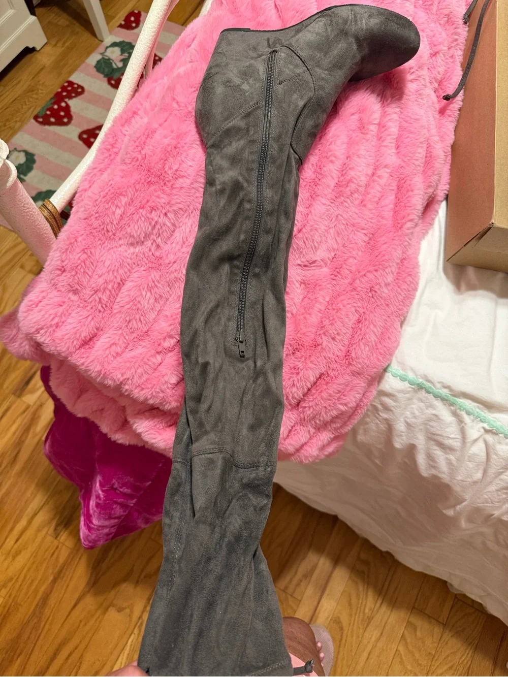 Women's Gray Suede over the knee Wedge Boots size medium 10